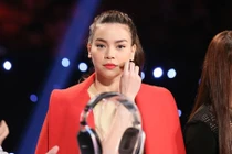 Hà Hồ rời The Remix sau vụ xe Audi gây tai nạn