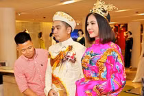 Vân Trang đi thử đồ cưới cùng chồng tương lai