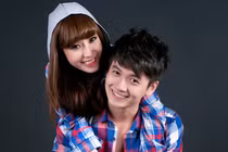 Ngô Kiến Huy “bơ” Khổng Tú Quỳnh, sánh vai 5 mỹ nhân