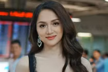 Hương Giang Idol đẹp nuột nà “đánh bật” dàn thí sinh chuyển giới