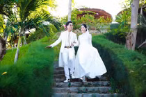 Sự thật ảnh cưới Ngọc Sơn và danh tính cô dâu bí ẩn