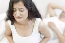 Lý do khiến cô gái kết hôn 2 năm không thể "gần gũi" chồng