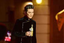 Đàm Vĩnh Hưng dốc tiền làm phim về chính cuộc đời mình