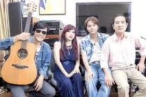 Gia đình Bảo Yến quây quần tập luyện cho liveshow “Đường xưa“