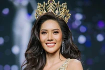 Đối thủ Phương Nga tham gia 100 cuộc thi sắc đẹp để kiếm tiền