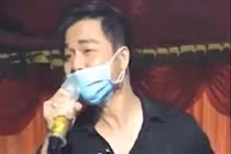 Quách Tuấn Du bị khán giả dọa đánh vì đeo khẩu trang khi đi hát
