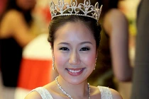 Ngô Phương Lan - một chặng đường sạch bong