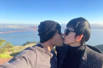 Xuân Lan khóa môi chồng Việt kiều khi hưởng tuần trăng mật ở Mỹ