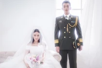 Trong khi Phạm Băng Băng mất hút, Trương Hinh Dư đã công bố ngày cưới