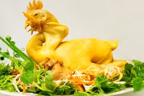 Sai lầm khi luộc gà khiến món ăn thành “thảm họa” 