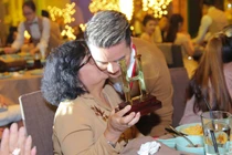 Sau ồn ào gánh nợ 20 tỷ, Mr. Đàm bỏ qua lỗi lầm của mẹ