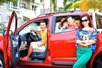 Phát ghen với cuộc sống xa hoa của Hoa khôi Thu Hương