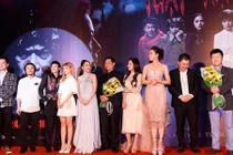 Nhà sản xuất “Mặt nạ máu” sẽ kiện Tinna Tình tội vu khống