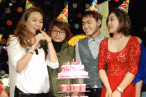 Mỹ Tâm đón sinh nhật sớm cùng fan Hà Nội