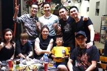 Anh Đức xuất hiện gầy rộc sau tin đồn "bay lắc"