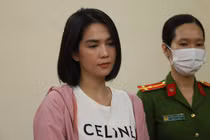 Ngọc Trinh vướng loạt lùm xùm trước khi bị bắt tạm giam 