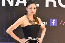 Nữ công nhân 36 tuổi đã có con tự tin thi Next Top Model