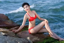 Thí sinh HHVN 2014 khoe vóc dáng ngọc ngà trên biển