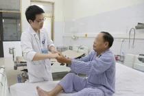 Tiêu sợi huyết “giờ vàng”, cứu bệnh nhân đột quỵ não cấp 