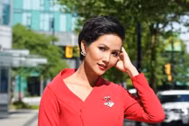 Vợ cũ Huy Khánh chê H'hen Niê quê mùa, loạt sao lên tiếng