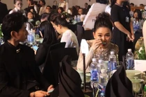 Vợ Trấn Thành gây choáng khi đi sự kiện “ăn không ngừng nghỉ“