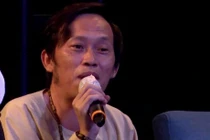 Bài thơ của Hoài Linh đấu giá được 700 triệu ủng hộ chống dịch 