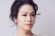 Nhật Kim Anh tức giận khi vướng tin đồn cặp với đạo diễn 