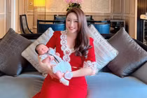 Vợ Chi Bảo lộ diện sau sinh khoe nhan sắc rạng rỡ