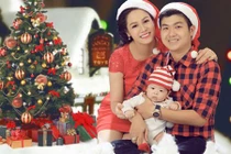 Gia đình Nhật Kim Anh hạnh phúc trong bộ ảnh Giáng sinh