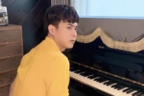 Phì cười cách Hồ Quang Hiếu đăng đàn đòi nợ bầu show