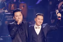 Đàm Vĩnh Hưng động viên Tuấn Hưng giữa ồn ào bị hủy show