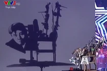 Bùi Văn Tự gây bất ngờ biến hình dê thành Huy Tuấn