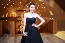 Trà Ngọc Hằng lộng lẫy như công chúa