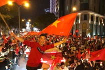 Đàm Vĩnh Hưng hủy show để cổ vũ U23 Việt Nam trận chung kết