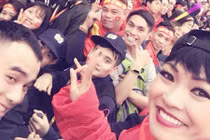 Phương Thanh: “U23 Việt Nam đừng nói xin lỗi...đứa nào làm con rể đây“