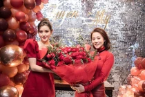 Huyền My và Phương Oanh vướng nghi vấn cạch mặt