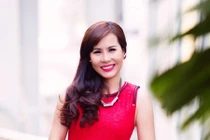 Nữ hoàng Kim Chi tiết lộ lý do không muốn tấn công showbiz