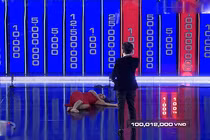 MC Cát Tường phản ứng gì khi bị chê vô duyên, làm lố ở Tường lửa?