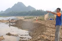 Khởi tố 6 đối tượng bắt trói công an ở Hòa Bình