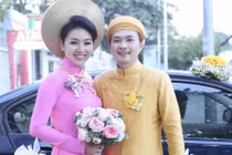 Đám cưới Lê Khánh: Chú rể đi đón dâu từ 3h sáng