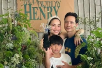 Mãn nhãn tiệc sinh nhật nhiệt đới của con cả Hồ Ngọc Hà