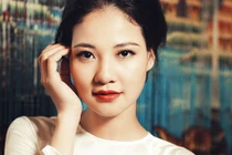 Trần Thị Quỳnh đằm thắm khi hóa cô gái Sài Gòn xưa