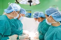 Tự phá thai tại nhà theo “bác sĩ Google“, cô gái suýt mất mạng