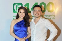 Trương Ngọc Ánh đồng hành cùng Chi Bảo làm việc thiện