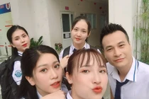 Cô gái chụp ảnh nude dưới hồ sen: Đóng vai quần chúng cho đủ chỗ