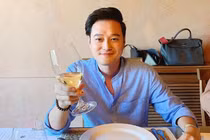 Ca sĩ Quang Vinh thổ lộ đang yêu, đồng nghiệp ùa vào chúc mừng