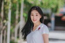 “Quỳnh búp bê” Phương Oanh tung loạt ảnh trẻ như gái mười tám