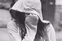 Biết bồ của chồng mang thai, vợ nhắn 1 tin khiến chồng bủn rủn