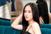 Mai Phương Thúy chơi hàng hiệu đẳng cấp: Mua đồng hồ gần 2 tỷ nhưng không đeo vì... nặng