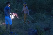 “Bố ơi! Mình đi đâu thế“: Xuân Bắc vào núi tìm dê